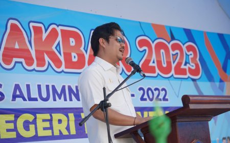 Hadiri Reuni Akbar SMAN 1 Mowewe, Azis : Reuni Merupakan Momen Untuk Mengenang Masa-Masa Di Sekolah