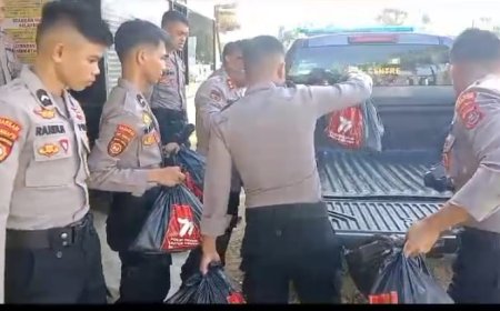 Jelang HUT Bhayangkara Ke-77, Polres Kolaka Timur Salurkan 40 Paket Sembako Di Uluiwoi