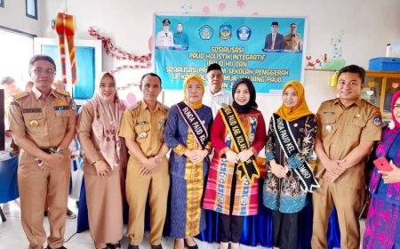 Lagi! Hartini Azis Kunjungi Bunda PAUD Di Mowewe