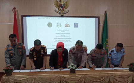 Mudahkan Layanan Perkara Pidana, PN Unaaha Teken MoU  Terkait Implementasi e- BERPADU