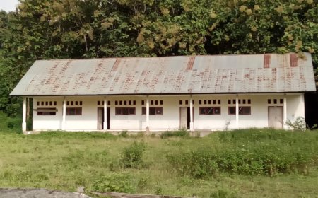 Miris! Bangunan Sekolah Tak Dimanfaatkan, Murid Sekolah Dasar Di Watumendonga Sulit Mengakses Pendidikan Yang Layak