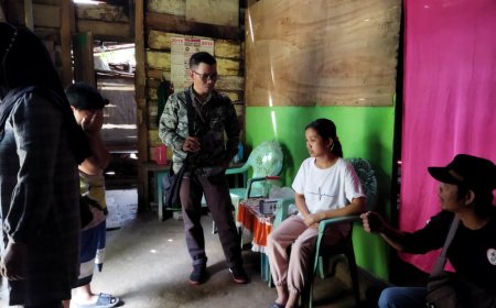 Warga Simbalai Koltim Terima Bantuan Dari Kemensos