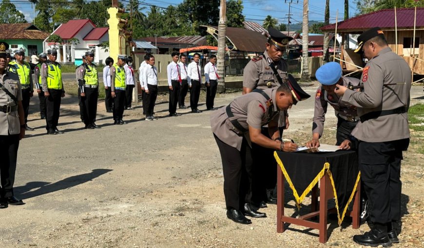 Kapolres Kolaka Timur Pimpin Sertijab Kabag Ops Dan Dua Kapolsek