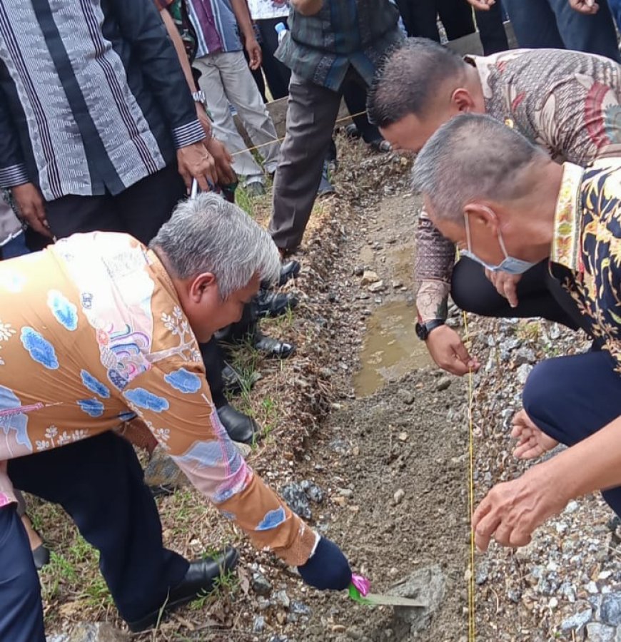 Letakan Batu Pertama Pembangunan Kantor Dan Pasturi Klasis Di Putemata, Berikut Harapan Pj Bupati Kolaka Timur