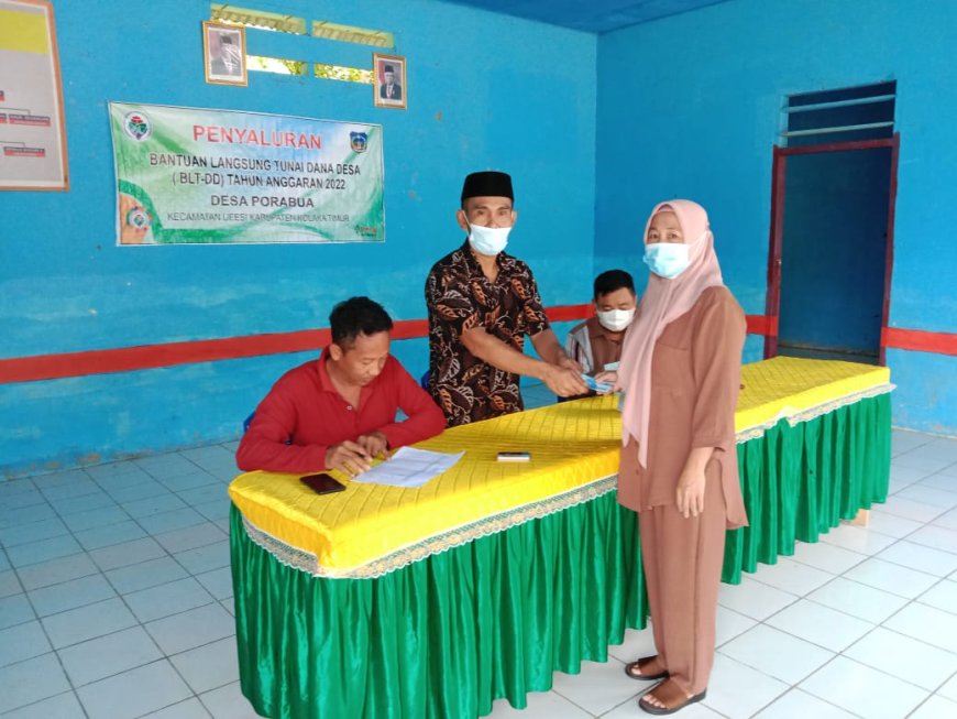 51 KPM Di Desa Porabua Kembali Terima BLT DD Jelang Idul Fitri 1443 H