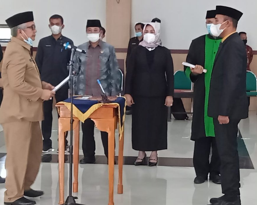 H. Sulwan Aboenawas Resmi Lantik Syawal Sarifuddin Sebagai Pj Sekda Kolaka Timur