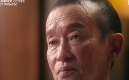 Ayah Mirna Salihin Mengingatkan Masyarakat agar Tidak Terkecoh oleh Narasi yang Disajikan dalam Film Ice Cold.