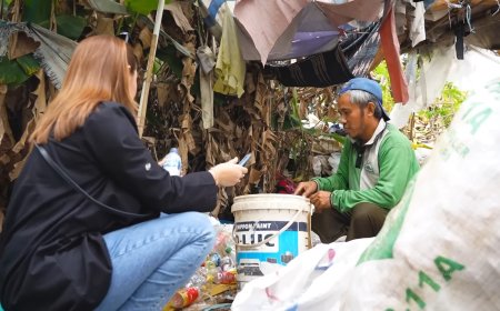 Kebahagiaan Sejati dalam Kesederhanaan: Kisah Rey Utami dan Pemulung Berani.