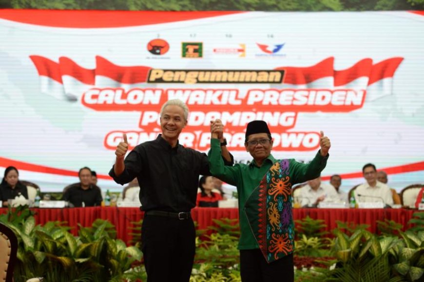 Ganjar Pranowo dan Mahfud Md Resmi Daftar Sebagai Pasangan Calon Presiden dan Wakil Presiden ke KPU RI