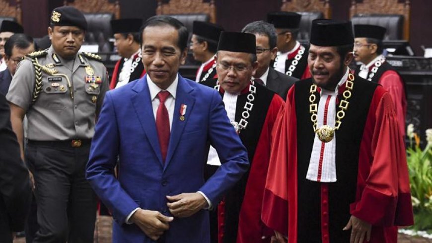 Keputusan MK Kontroversial: Jokowi, Anwar Usman, Gibran, dan Kaesang Dituduh Terlibat dalam Nepotisme