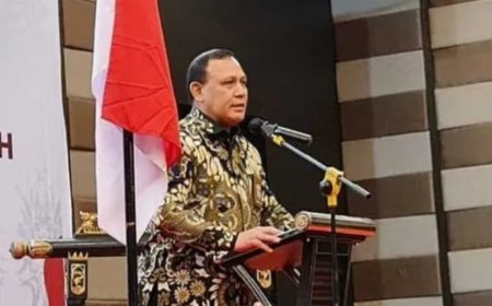 Firli Bahuri Lantik Irjen Pol Rudi Setiawan sebagai Deputi Penindakan KPK