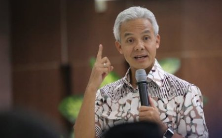 Pakar Ekonomi Ragukan Capaian Ganjar-Mahfud Tebus Kemiskinan, Ganjar Bantah Gagal