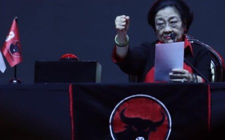 Megawati Kritik Pemerintah: "Mengapa Sekarang Kalian Bertindak Seperti Orde Baru?"