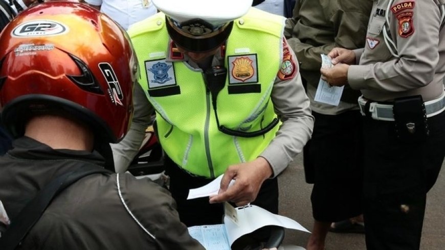 Polisi Batalkan Sanksi Tilang Uji Emisi Setelah Mendapat Keluhan dari Masyarakat