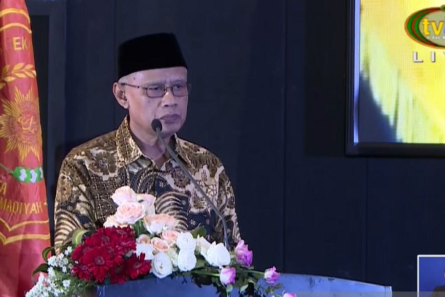 Ketum Muhammadiyah Haedar Nashir Mewanti-Wanti Oligarki Koalisi Pasca-Pilpres 2024 di Depan Ganjar dan Mahfud