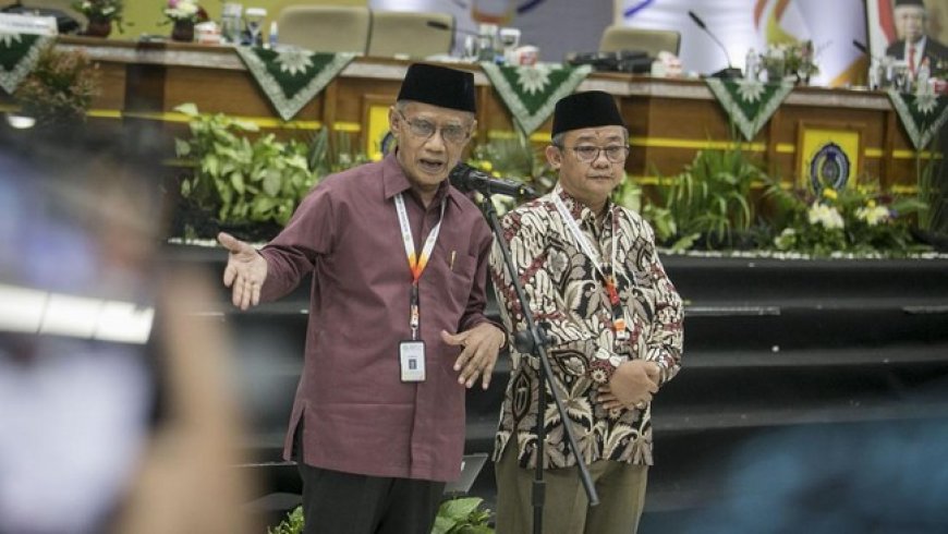 Ketum Muhammadiyah Haedar Nashir Menyindir Oligarki Koalisi di Depan Ganjar dan Mahfud, Mendorong Transparansi dalam Proses Penyusunan UU