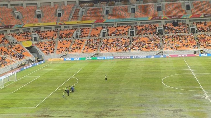 Genangan Air di Jakarta International Stadium (JIS) Memaksa Penundaan Pertandingan Piala Dunia U-17 2023 Brasil vs Argentina: Kajian Mengapa Atap Tidak Ditutup?