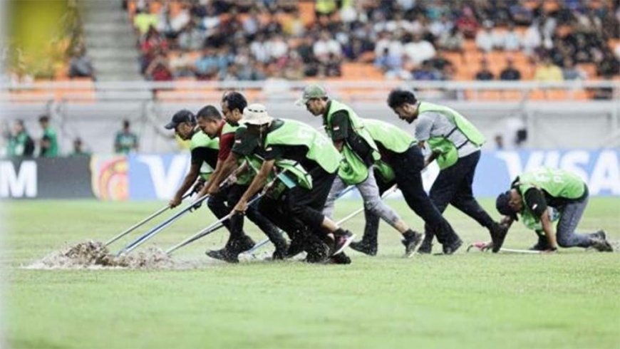 Misteri Genangan Air di Piala Dunia U-17 2023: Atap Stadion JIS Tidak Ditutup, Siapa yang Bertanggung Jawab?