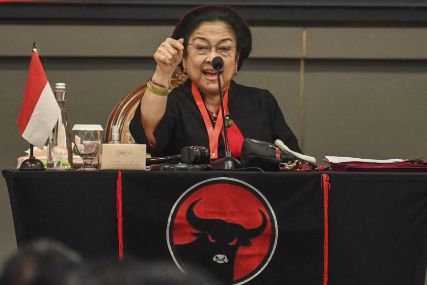 Megawati Soroti Sikap Pemerintah: "Mengapa Sekarang Kalian Bertindak Seperti Orde Baru?"