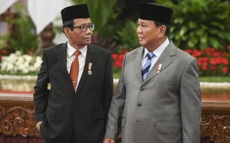 Prabowo Subianto Tak Sebut Nama Mahfud MD saat Puji Kinerja Menko Kabinet Jokowi