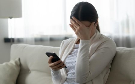 Perubahan UU ITE Terbaru: Akun Medsos Bisa Ditutup Sementara, Perlindungan Hak Asasi atau Kesewenang-wenangan?