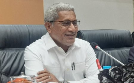 Presiden Jokowi Resmi Lantik Irjen Marthinus Hukom sebagai Kepala BNN Menggantikan Irjen Petrus Golose