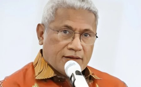 Presiden Jokowi Lantik Irjen Marthinus Hukom Sebagai Kepala BNN, Gantikan Irjen Petrus Golose