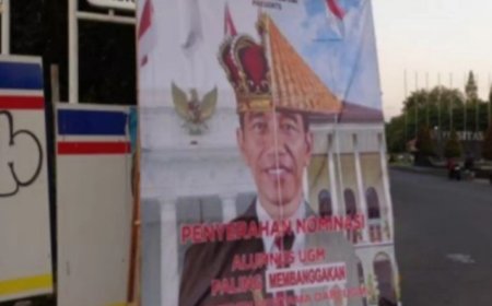 Baliho Jokowi 'Alumnus Paling Membanggakan' Memunculkan Ketegangan di UGM: Aksi Penyerahan Nominasi dan Respons BEM