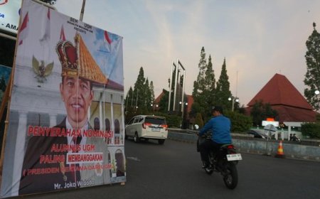 Kontroversi Baliho 'Alumnus Paling Membanggakan' Yang Muncul Di UGM