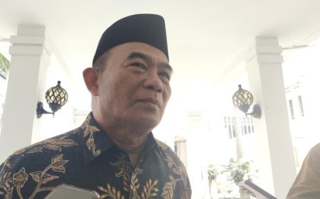Menteri Koordinator Muhadjir: Birokrasi Kita Kecolongan dengan Kasus Pengungsi Rohingya dan KTP Palsu