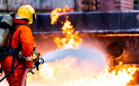 Kebakaran Rooftop Blok M Square, Diduga Dipicu Kabel Terbakar