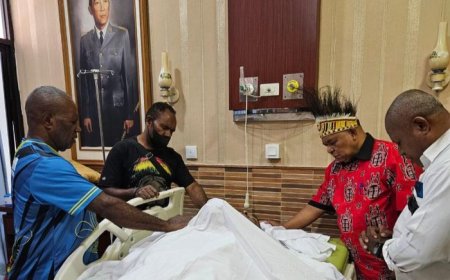 Lukas Enembe, Mantan Gubernur Papua, Tutup Usia pada Usia 52 Tahun