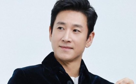 Aktor 'Parasite' Lee Sun Kyun Meninggal Dunia