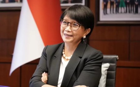 Menlu Retno Marsudi Pertahankan Transparansi Rekrutmen Diplomat RI: Respons Terhadap Komentar Mahfud MD