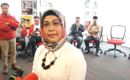 Siti Nur Azizah Mundur dari Jabatan Warek IV Unesa, Fokus Pada Tugas Pribadi dan Dukung Politik