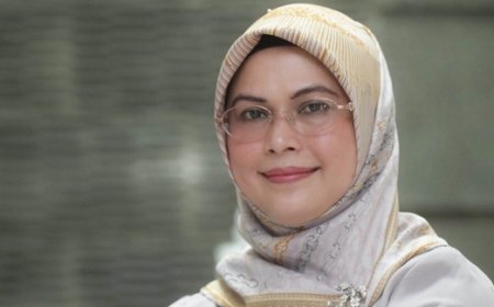 Siti Nur Azizah, Putri Ma'ruf Amin, Resmi Mundur dari Jabatan Wakil Rektor Unesa: Meniti Amanah Pribadi di Luar Kampus