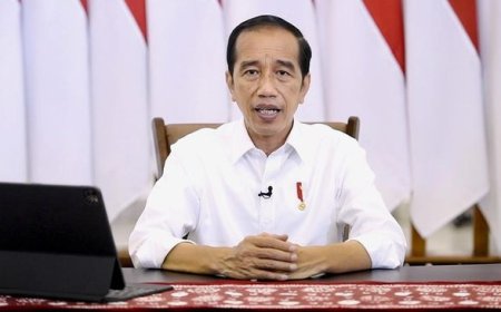 Kepala Desa Terima Titipan dari Presiden Jokowi: Ajakan untuk Pemilu Damai 2024