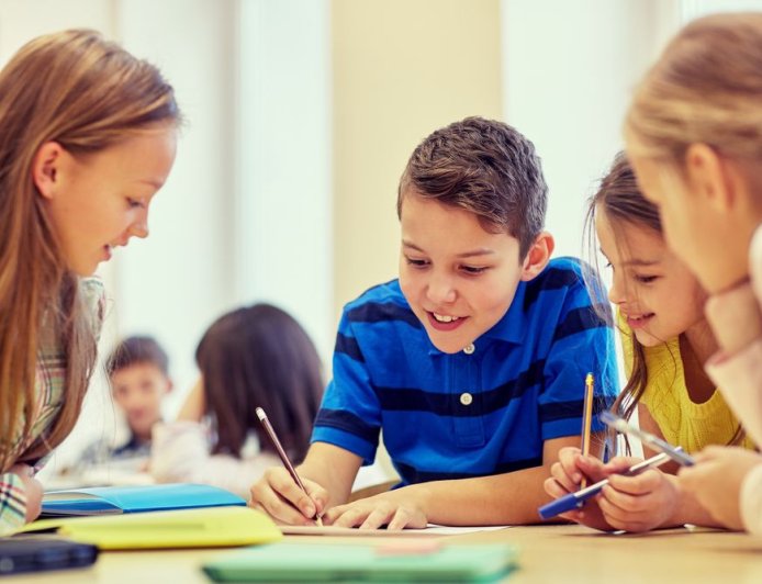 Makanan Pintar: 7 Jenis Makanan untuk Meningkatkan Daya Ingat Anak