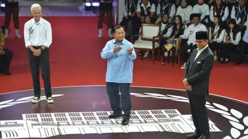 Analisis Gestur Capres di Debat Pertama Pilpres 2024: Anies Menggoda, Prabowo Keras, Ganjar Santai