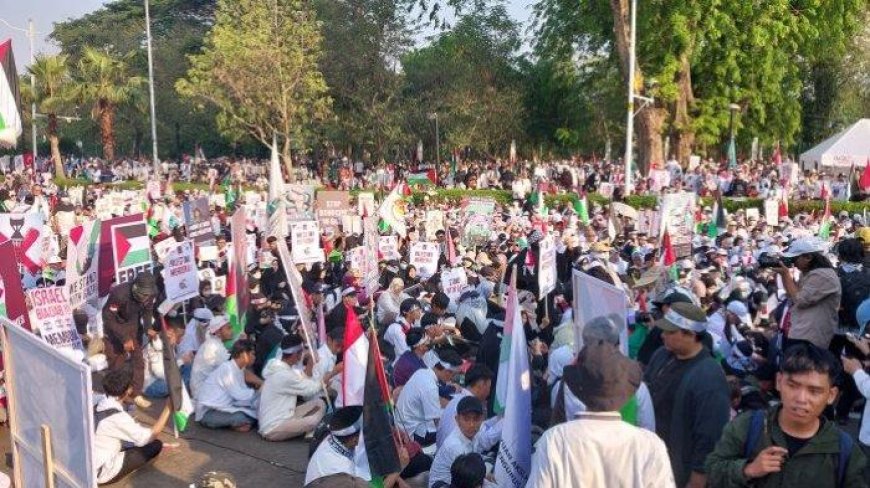 Demo di Depan Kedubes, Massa Kutuk Veto Amerika Serikat soal Gencatan di Gaza