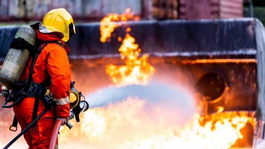 Kebakaran Rooftop Blok M Square, Diduga Dipicu Kabel Terbakar