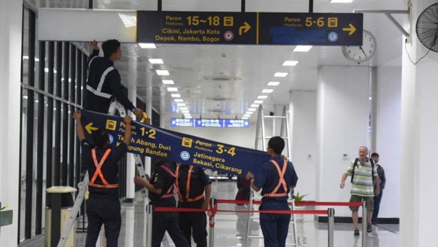 Perubahan Jalur Peron di Stasiun Manggarai Jakarta Akan Berlaku Selamanya