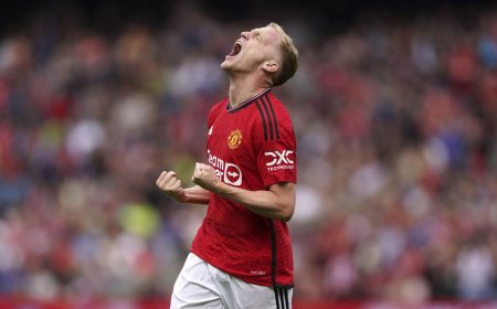 Manchester United Kirim Donny van de Beek ke Eintracht Frankfurt