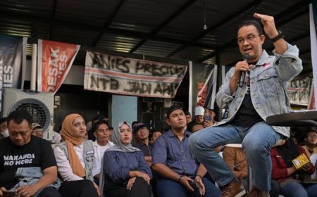 Sukses dan Inovatif! Anies Baswedan Gaet Pemilih Muda lewat 'Desak Anies' Menyita Perhatian Media Asing