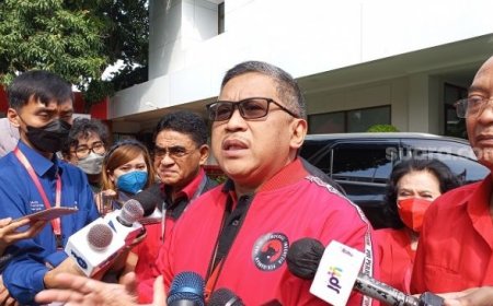 Presiden Jokowi Tak Hadiri HUT ke-51 PDIP, Hasto: Harmonis dengan Tugas Kunjungan ke Filipina