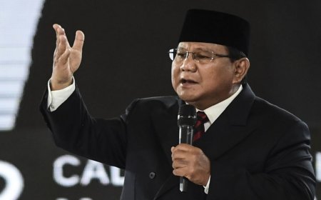 Prabowo Terheran dengan Balasan Kedengkian, Ungkapkan Kekecewaan dalam Konsolidasi Relawan