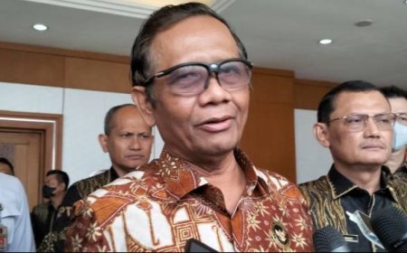 Kunjungan Koalisi Sipil ke Menko Polhukam Mahfud MD: Soroti Pilpres 2024 dan Usulan Pemakzulan Jokowi
