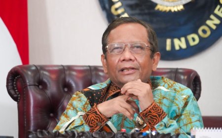 Mahfud MD: Pemakzulan Jokowi Sebelum Pemilu 2024 Tidak Mungkin Terjadi