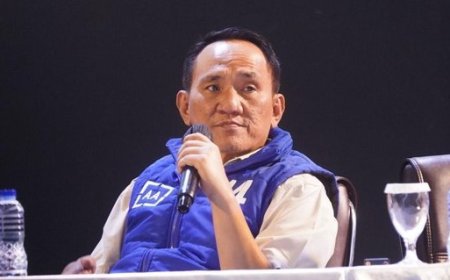 Andi Arief Demokrat Sindir Anies dan Ganjar sebagai Calon Presiden Lemah