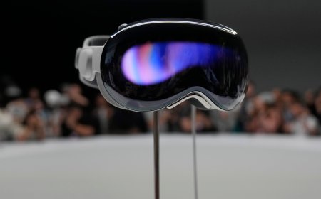 Apple Mengejutkan Dunia Teknologi dengan Peluncuran Headset VR dan AR Vision Pro pada Februari 2024